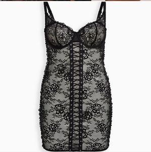 Torrid back lace chemise